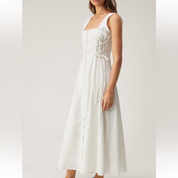 NASTY GAL EYELET DRESS // US 12 - Picture 4 of 9